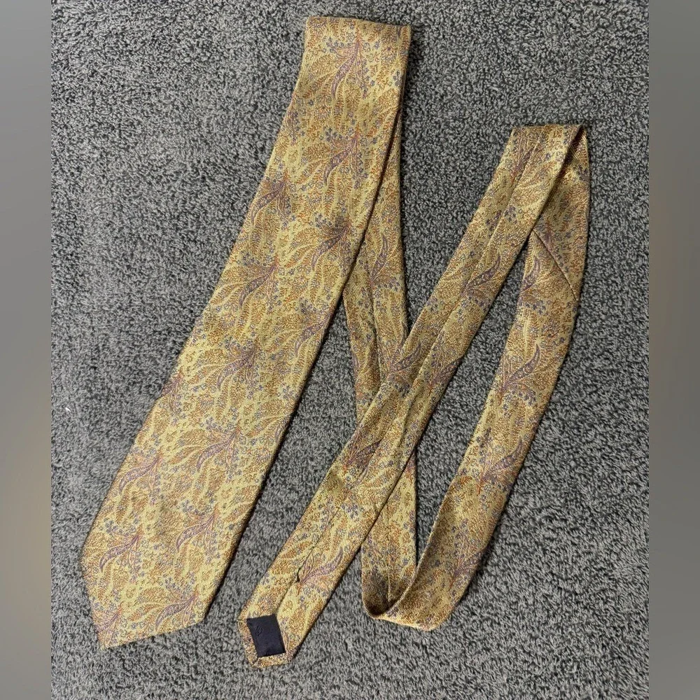 ST Dupont Paisley Silk‎ Tie in Gold and Purple